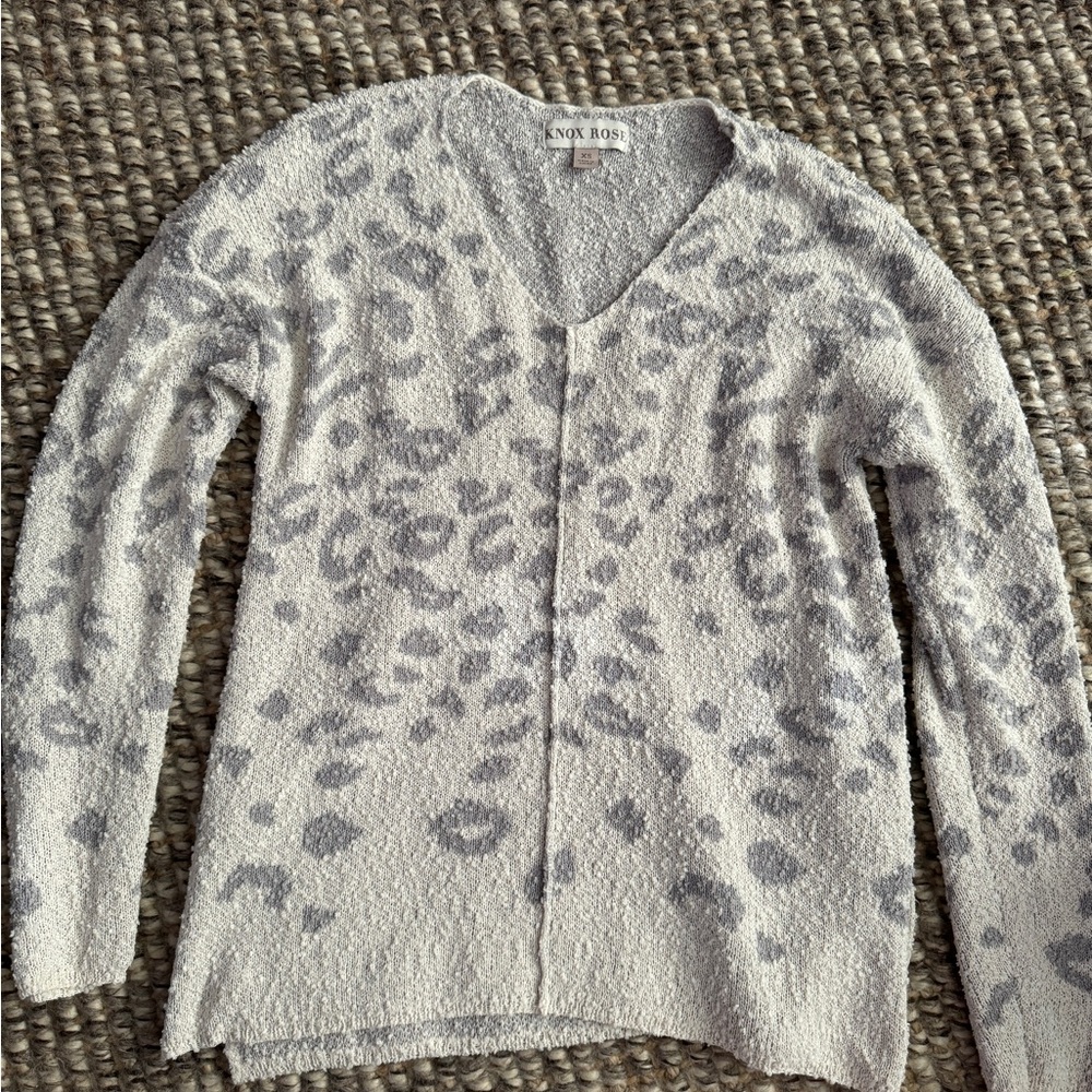 Knox Rose cheetah sweater